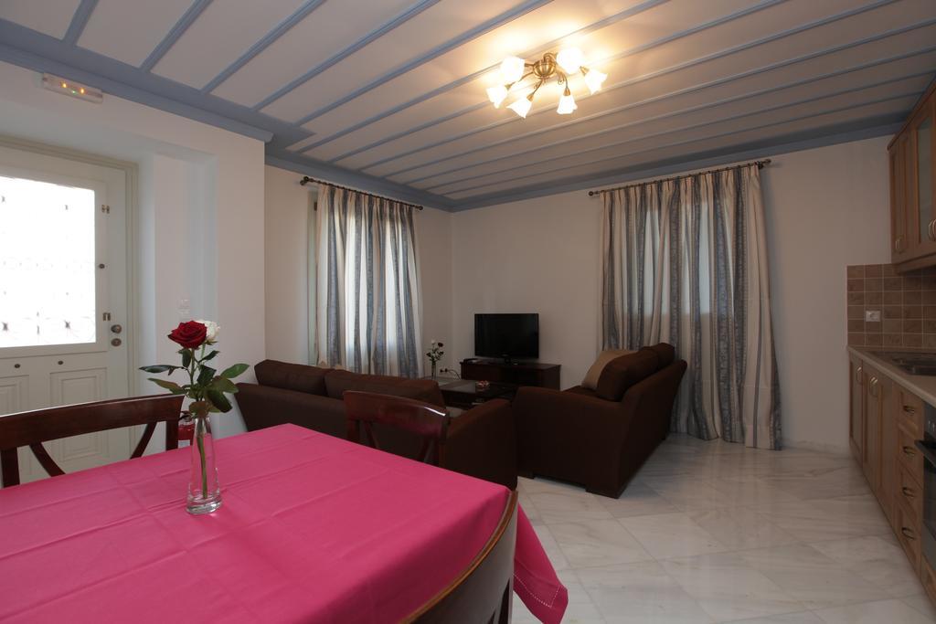 Avgerinos Hotel Kampochora  Cameră foto